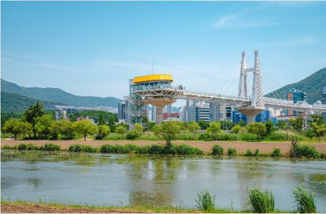 금빛노을브릿지 - 낙동강 위 383m 보행교와 전망타워, 일몰 명소